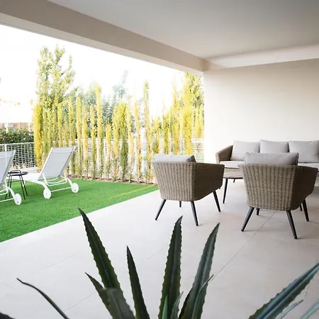Luxury - Pool View, Sun & Shade Terraces, Near Golf & Padel Casa vacanze